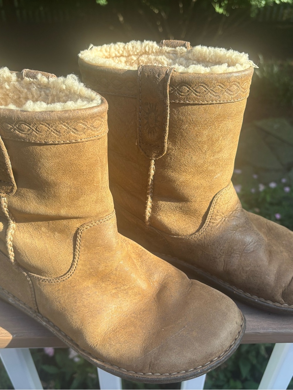 Men’s Leather Ugg Boots size 10 - Picture 5 of 10
